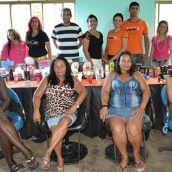 Foram realizados cerca 1380 atendimentos a aproximadamente 400 mulheres durante a semana  