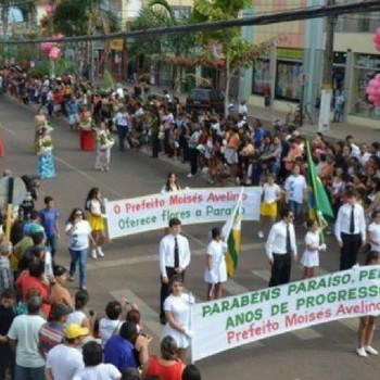 Tradicional desfile cívico de aniversário de Paraíso percorre principais ruas e avenidas da cidade