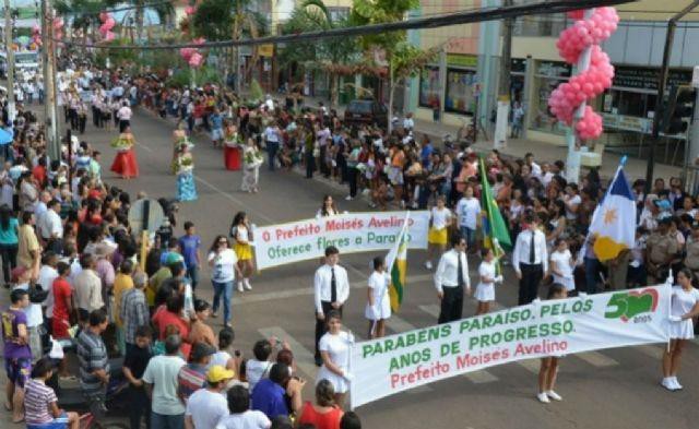 Tradicional desfile cívico de aniversário de Paraíso percorre principais ruas e avenidas da cidade