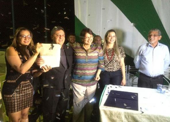 Autoridades comemoram a Regularização Fundiária de Sítio Novo do Tocantins
