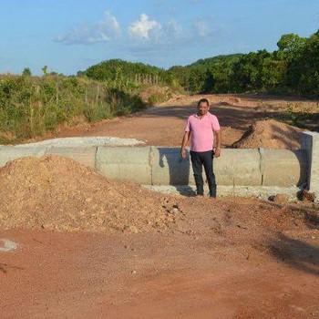 Prefeito Padre Florisvane acompanha de perto o andamento das obras na Zona Rural