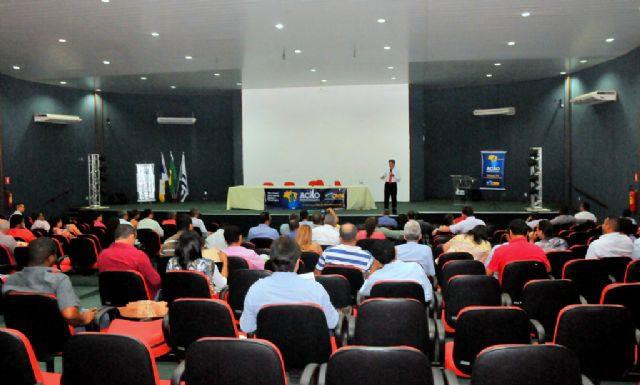 Encontro reuniu prefeitos, vereadores, secretários e demais agentes municipalistas