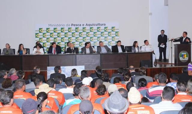 Na ocasião, o prefeito de Porto Nacional, Otoniel Andrade, representou os gestores contemplados com o programa.