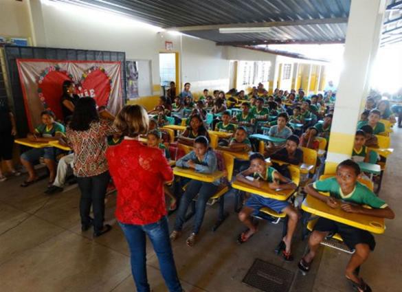 O Centro de Referência de Assistência Social (CRAS), e o Conselho Tutelar, também participam da ação.