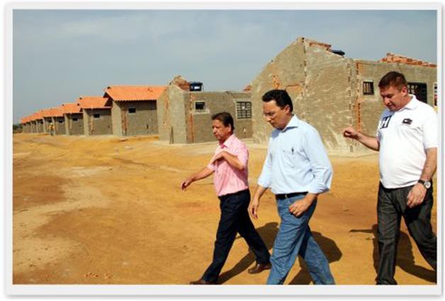 Autoridades durante as visitações