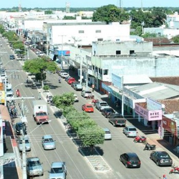 Várias obras que estão sendo executadas na cidade serviram para impulsionar a geração de novas frentes de emprego formal