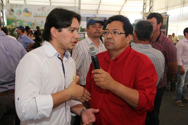 Presidente da ATM concede entrevista ao jornalista Goianyr Barbosa