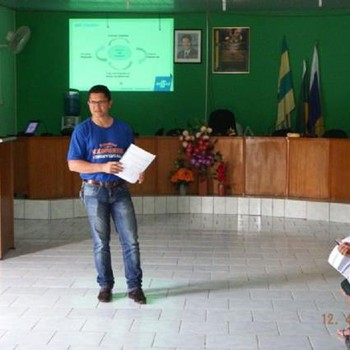 O representante do SEBRAE, Amaraí Tavares, ministrou o curso.