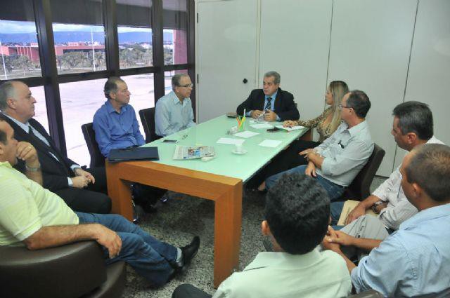 Durante reunião, ATM garante recebimento das parcelas atrasadas do transporte escolar