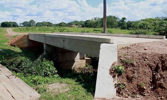 Modelo das pontes que serão construídas nas respectivas cidades
