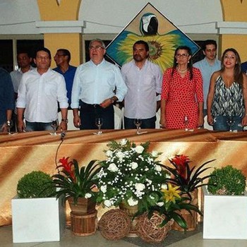 Deputados Estaduais prestigiam entrega das escrituras em Gurupi