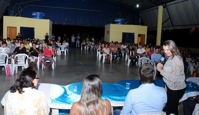 Prefeita  Márcia lança cursinho municipal para comunidade de baixa renda