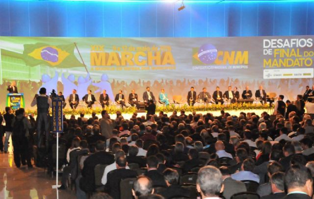 A marcha teve mais de quatro mil inscritos, segunda a CNM. 