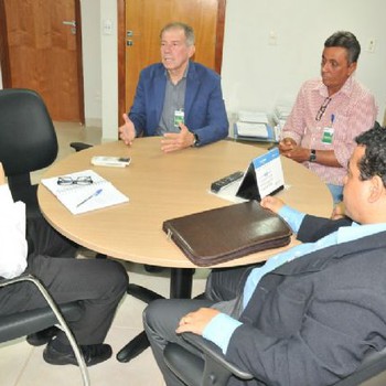 Representantes da ATM durante audiência com o procurador-Chefe, Álvaro Manzano
