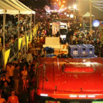 Carnaval Gurupi foi o Carnaval da Paz.