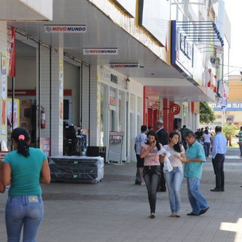 A capital Palmas é a que possui maior numero de habitantes, atualmente estimada em 279.856