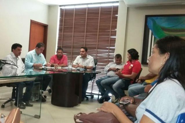 Solenidade de criação dos PCCS contou com a participação dos servidores beneficiados