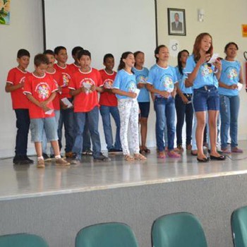 Alunos apresentaram peças informativas a respeito do combate à exploração sexual infantojuvenil