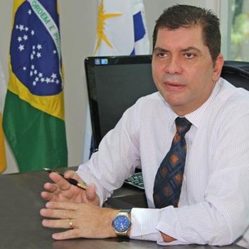 Palmas tem potencial para projetos voltados à energia solar, afirma prefeito Carlos Amastha