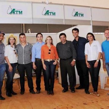 Presidente Leonardo Cintra (centro) e equipe ATM