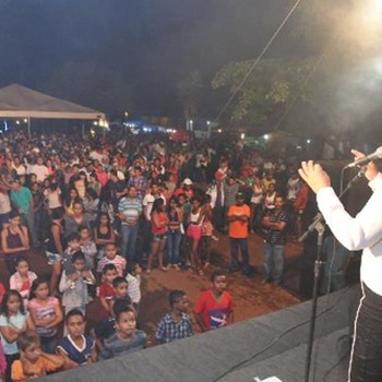Prefeita Edvan P. Nepomoceno repassa suas felicitações ao povo de Porto Alegre do Tocantins