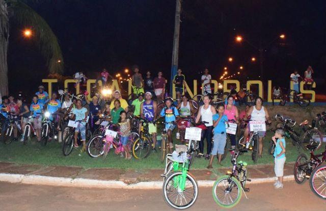 O Passeio foi iniciado em frente ao portal de entrada de Tocantinópolis, seguindo pelas ruas da cidade