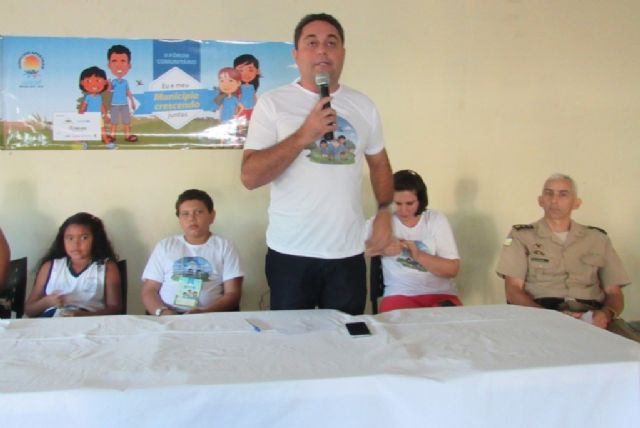 Prefeito Jairo Mariano destacou que o selo UNICEF auxilia o município a nortear as ações em prol de crianças e adolescentes